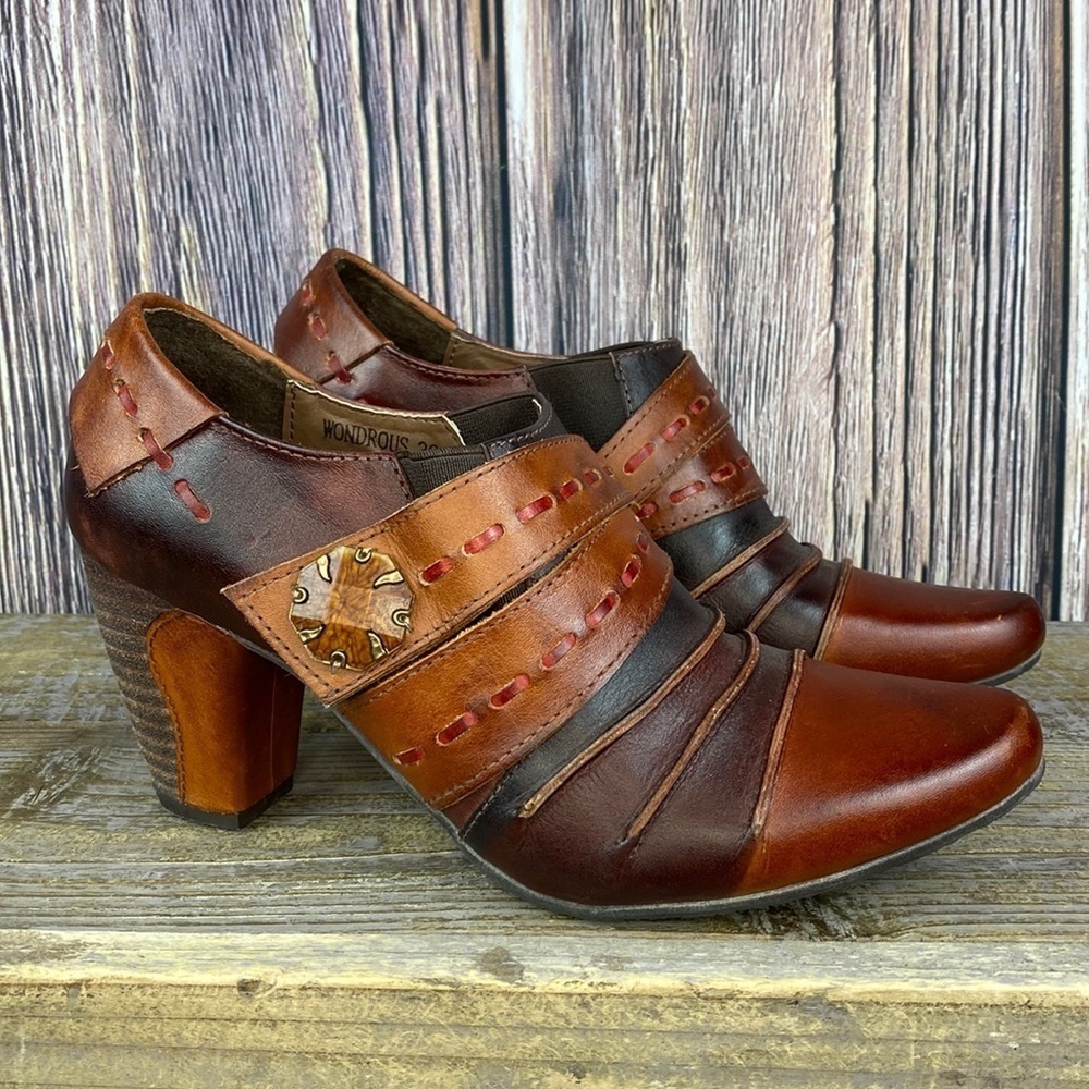 Woman’s L’ Artiste Wondrous Leather Heeled Ankle Boots- Size 36 EUR / US 5.5